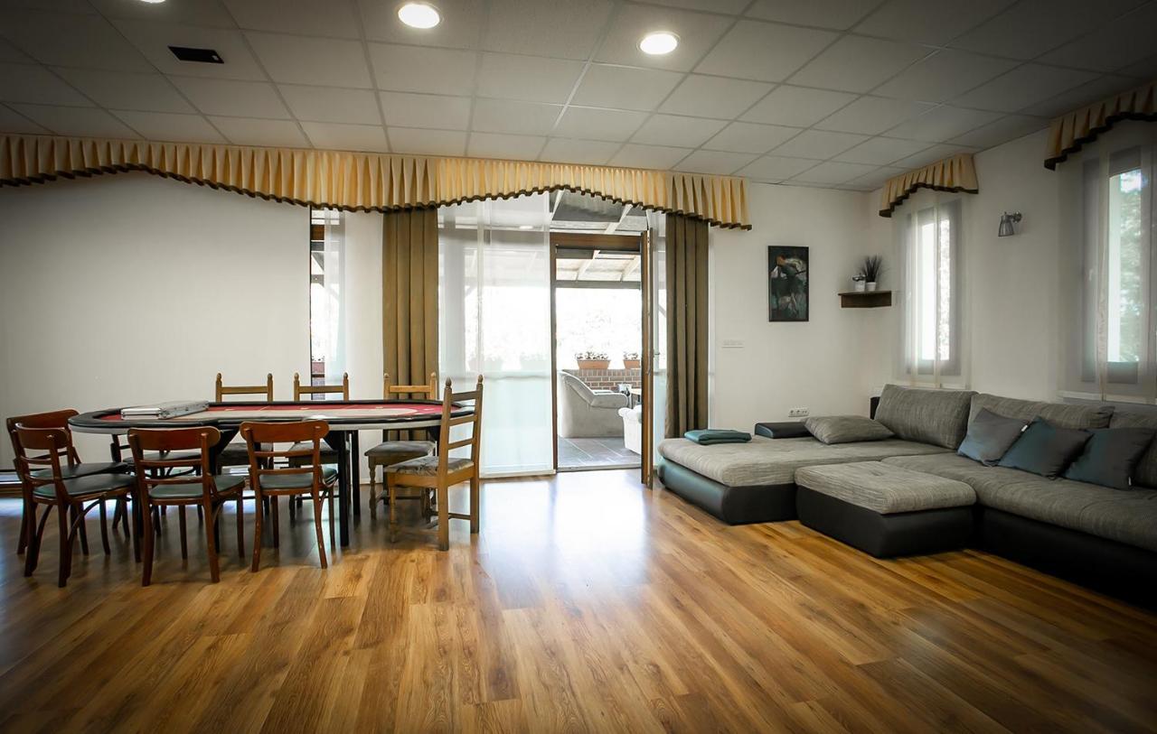 Forrás vendégház Dunaegyhaza Exterior foto